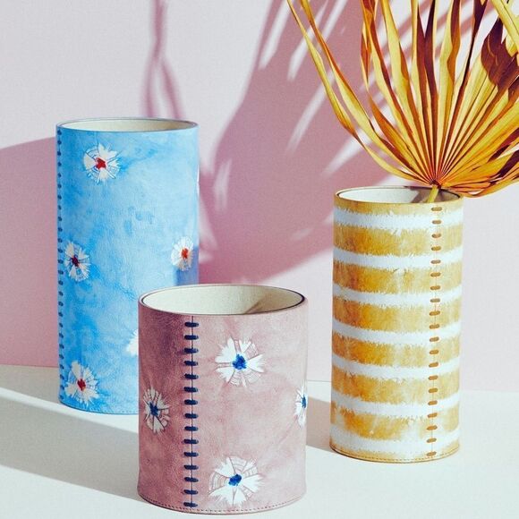 Anthropologie Japanese Shibori Leather Vase NWT - Picture 1 of 8